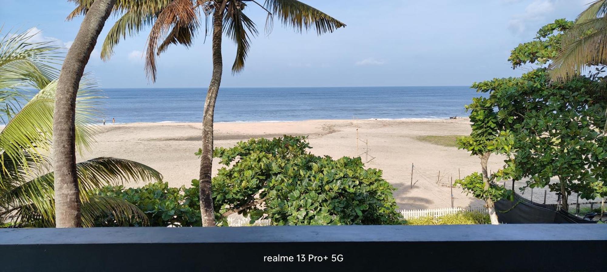 Palm Beach Resort, Alleppey Alappuzha Buitenkant foto
